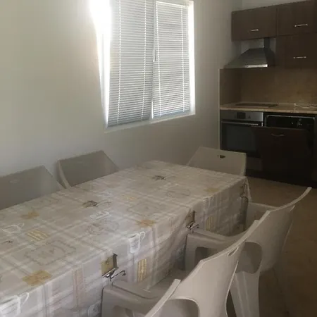 Къща За Гости Соларис Guest house Shabla